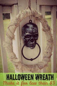 Halloween Wreath, Make it for less than $3!